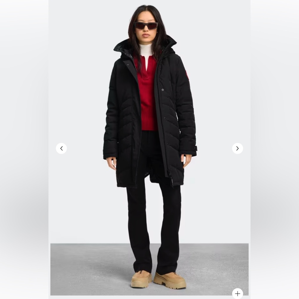 LIKE NEW, EXCELLENT CONDITION CANADA GOOSE Loretta Parka w/papers & garment bag